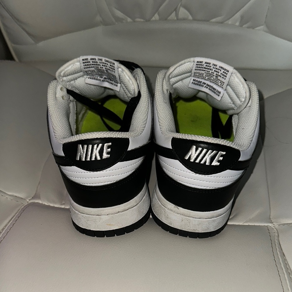 Nike Dunks - Picture 6 of 8